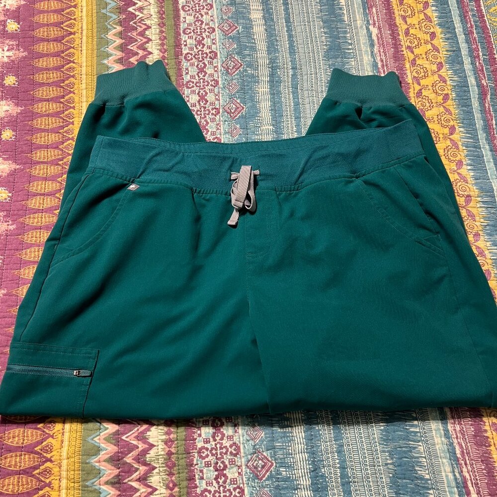 Figs Hunter Green Scrub Joggers